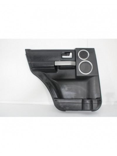Recambio de guarnecido puerta trasera izquierda para land rover discovery (...) v6 td se referencia OEM IAM DDC500091