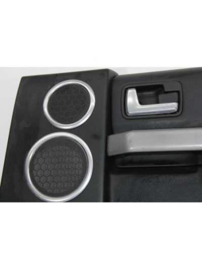 Guarnecido puerta trasera derecha LAND ROVER DISCOVERY V6 TD SE 2008