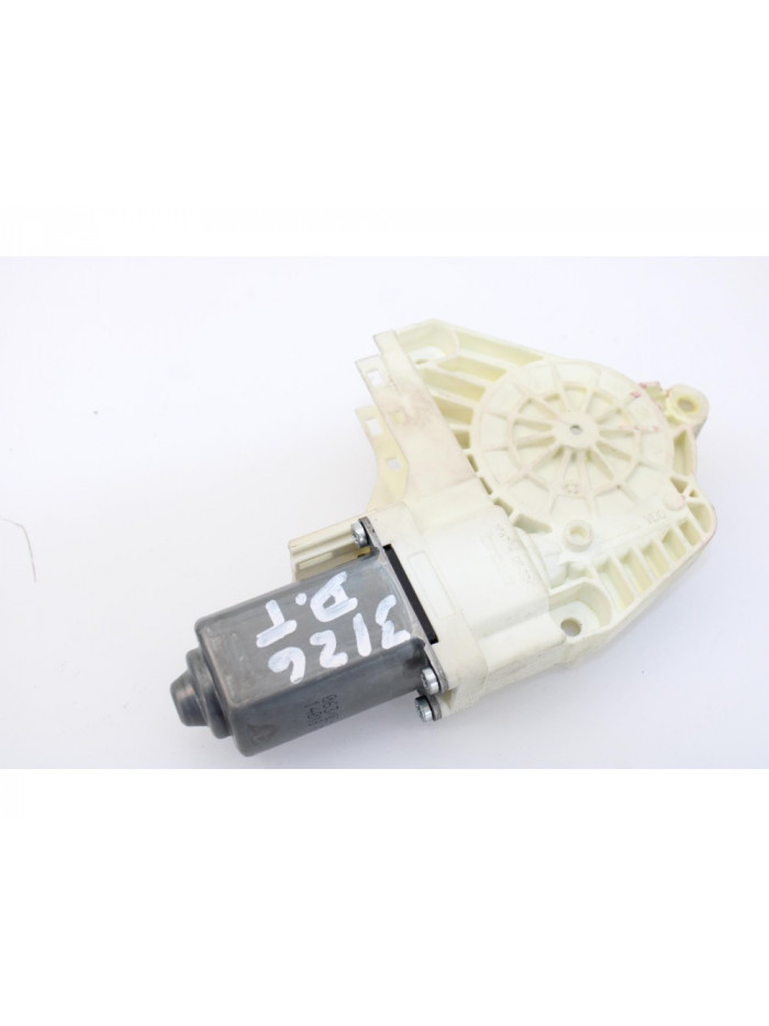 Recambio de motor elevalunas trasero derecho para land rover discovery (...) v6 td se referencia OEM IAM 06303410