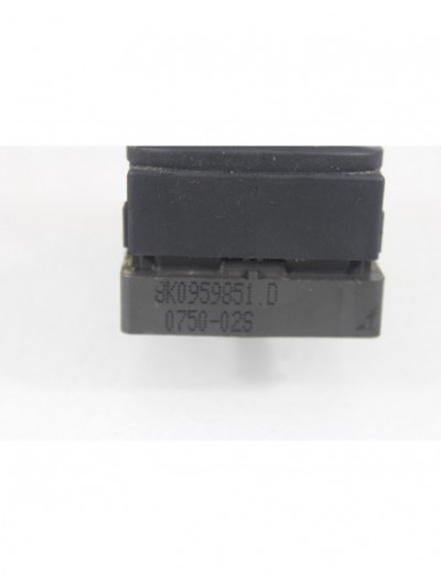 Mando elevalunas delantero izquierdo AUDI A4 B8 Avant 2.0 TDI 2010