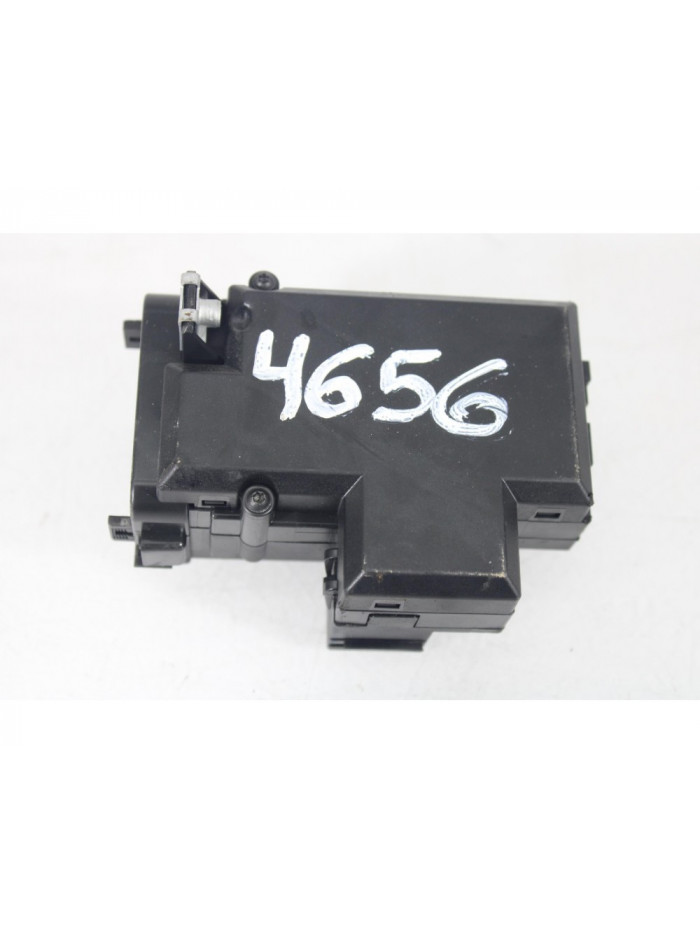 Conmutador de arranque AUDI A4 B8 Avant 2.0 TDI 2010