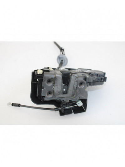 Recambio de cerradura puerta trasera izquierda para land rover discovery (...) v6 td se referencia OEM IAM FQM000330