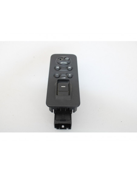 Recambio de mando elevalunas trasero izquierdo para land rover discovery (...) v6 td se referencia OEM IAM YUD501080