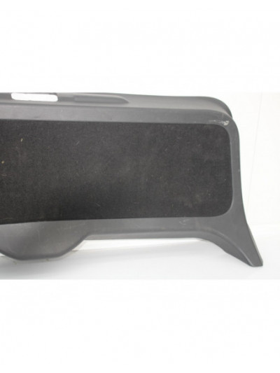 Recambio de guarnecido porton trasero para land rover range rover sport v6 td s referencia OEM IAM ESB500010