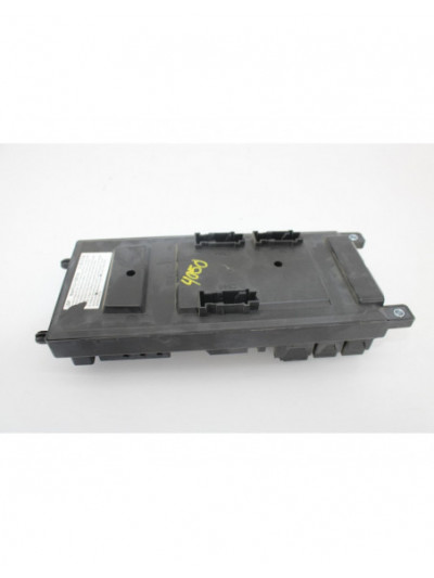Recambio de caja reles / fusibles para land rover range rover sport v6 td s referencia OEM IAM AH2214F041AF