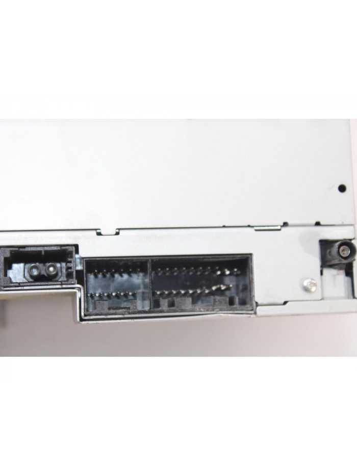 Recambio de sistema navegacion gps para land rover range rover sport v6 td s referencia OEM IAM AH2218C815AD