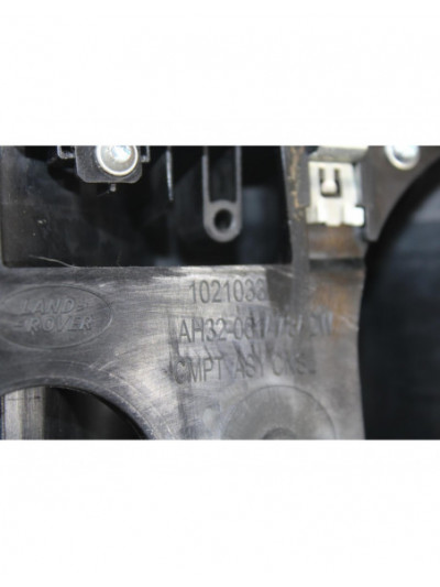Recambio de cenicero para land rover range rover sport v6 td s referencia OEM IAM AH32061A78AD