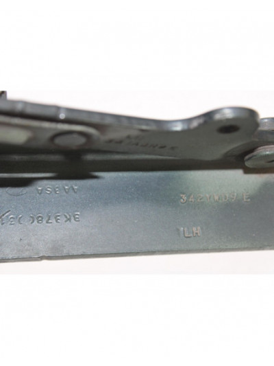 Recambio de bisagra capo izquierda para land rover range rover sport v6 td s referencia OEM IAM BKB780031