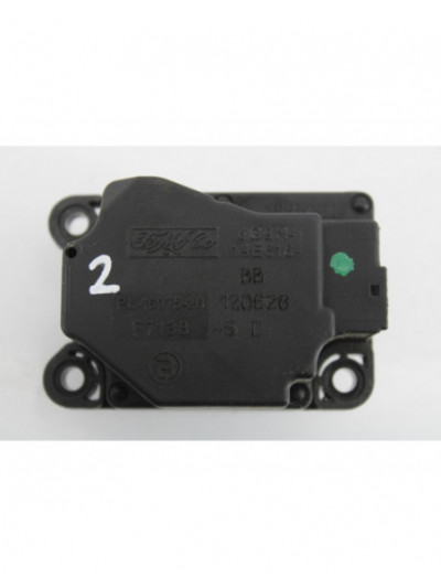 Motor apertura trampillas climatizador LAND ROVER FREELANDER TD4 HSE 2012