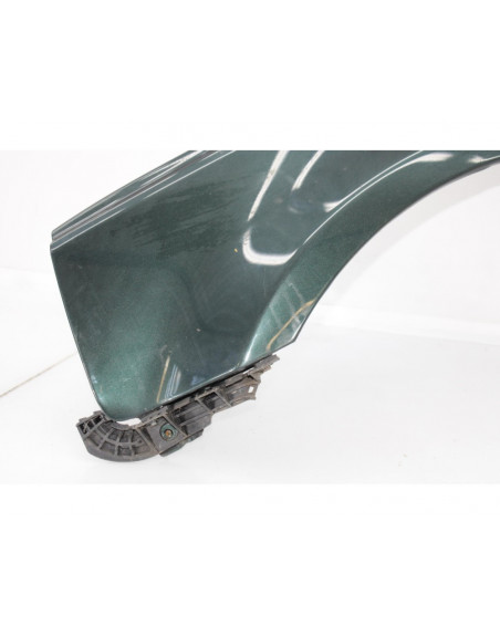 Recambio de aleta delantera izquierda para land rover range rover sport v6 td s referencia OEM IAM AH321615AA