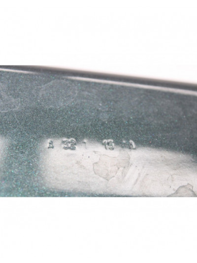 Recambio de aleta delantera izquierda para land rover range rover sport v6 td s referencia OEM IAM AH321615AA