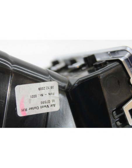 Rejilla aireadora LAND ROVER RANGE ROVER SPORT V6 TD S 2010