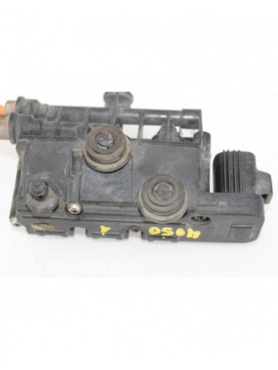 Recambio de valvula suspension neumatica para land rover range rover sport v6 td s referencia OEM IAM RVH000095