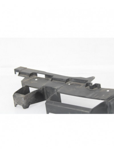 Recambio de soporte paragolpes del para land rover range rover sport v6 td s referencia OEM IAM LHAH3217752BA