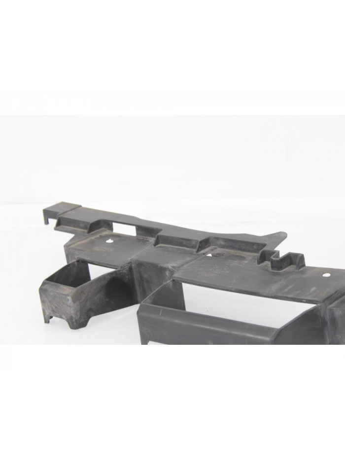 Recambio de soporte paragolpes del para land rover range rover sport v6 td s referencia OEM IAM LHAH3217752BA