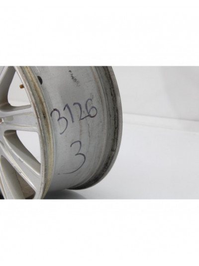 Recambio de llanta para land rover discovery (...) v6 td se referencia OEM IAM 333333333