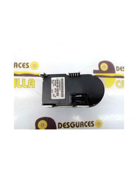 Recambio de mando luces para land rover range rover sport 3.0 td v6 cat referencia OEM IAM YUD500880