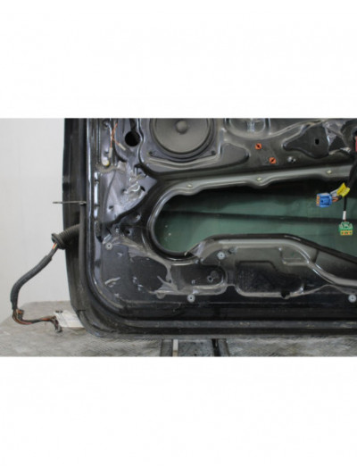 Recambio de puerta delantera derecha para land rover freelander 2.0 td4 cat referencia OEM IAM