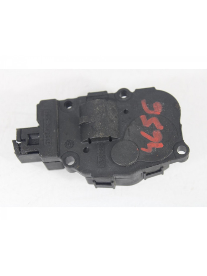 Motor trampilla calefacción AUDI A4 B8 Avant 2.0 TDI 2010