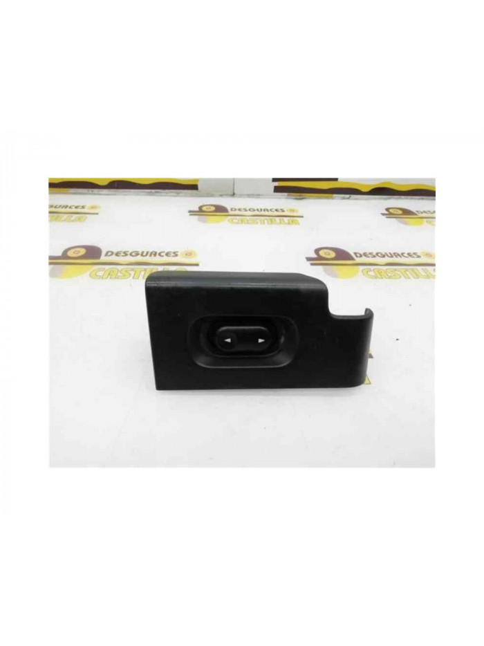 Mando elevalunas trasero derecho LAND ROVER FREELANDER 2.0 Td4 CAT 2000