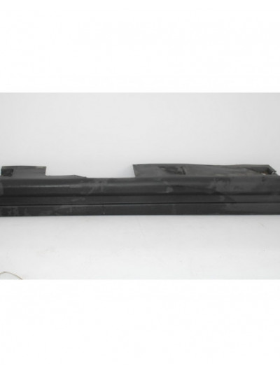 Faldón lateral izquierdo LAND ROVER RANGE ROVER SPORT V6 TD HSE 2005