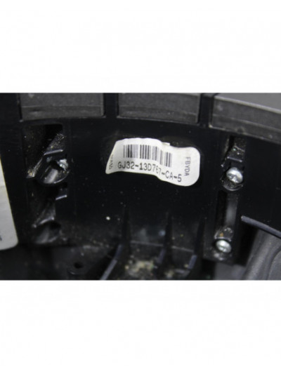 Recambio de volante para land rover evoque hse referencia OEM IAM GJ323F563BB