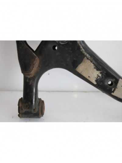 Recambio de brazo suspension superior delantero derecho para land rover range rover sport v6 td hse referencia OEM IAM BRAZOSUSP