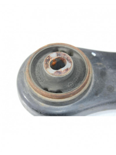 Recambio de brazo suspension inferior delantero derecho para mazda 2 (dy) 1.4 cd referencia OEM IAM 8B20D