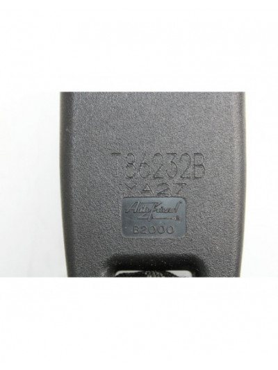 Anclaje cinturón trasero MAZDA 2 1.4 CD 2008