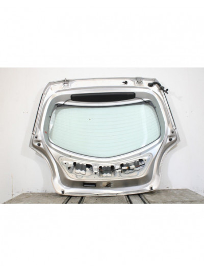 Recambio de porton trasero para mazda 2 (dy) 1.4 cd referencia OEM IAM