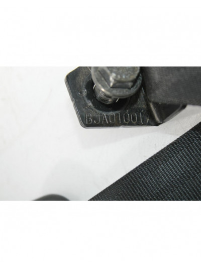 Cinturón seguridad trasero izquierdo MAZDA 2 1.4 CD 2008