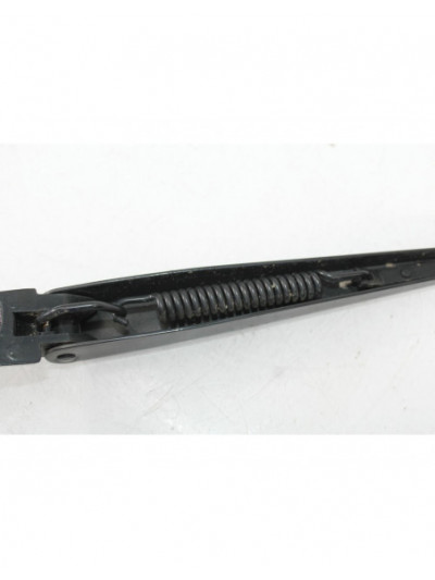 Brazo limpia delantero izquierdo MAZDA 2 1.4 CD 2008