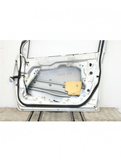 Puerta delantera derecha MAZDA 2 1.4 CD 2008