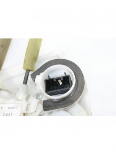 Recambio de cerradura puerta trasera derecha para mazda 2 (dy) 1.4 cd referencia OEM IAM 8B19