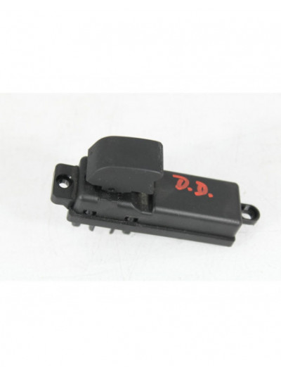 Recambio de mando elevalunas delantero derecho para mazda 2 (dy) 1.4 cd referencia OEM IAM D65166370