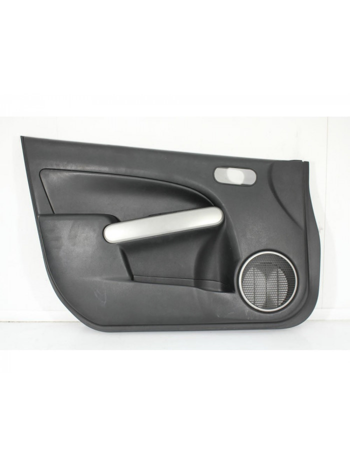 Guarnecido puerta delantera izquierda MAZDA 2 1.4 CD 2008