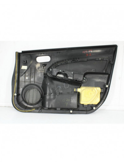 Guarnecido puerta delantera izquierda MAZDA 2 1.4 CD 2008