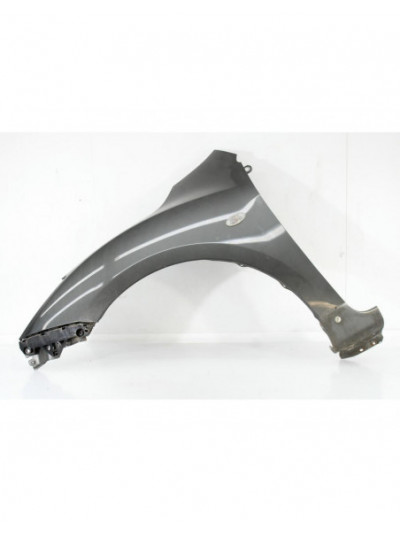 Recambio de aleta delantera izquierda para mazda 3 lim. (bl) sportive referencia OEM IAM BBM4500U1