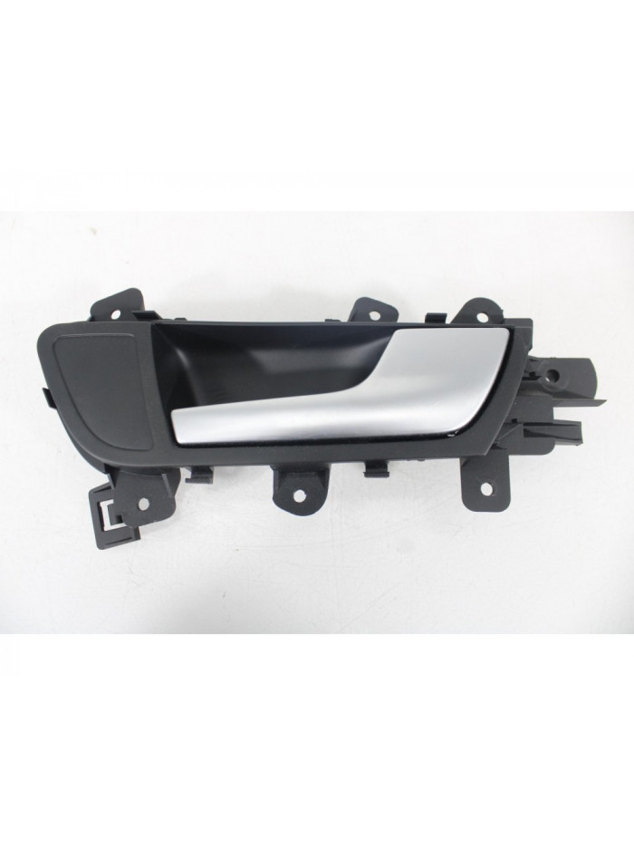 Maneta interior trasera derecha AUDI A4 B8 Avant 2.0 TDI 2010