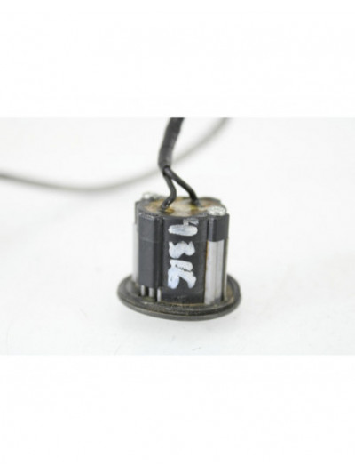 Recambio de interruptor abrir porton para mazda 3 lim. (bl) sportive referencia OEM IAM 1F07