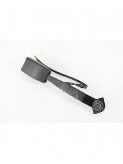 Anclaje cinturón delantero derecho MAZDA 3 LIM. Sportive 2012