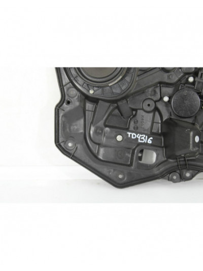 Recambio de elevalunas trasero derecho para mazda 3 lim. (bl) sportive referencia OEM IAM D01G5858X