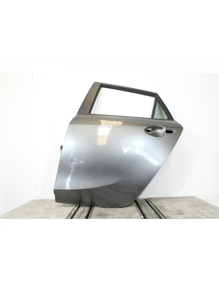 Recambio de puerta trasera izquierda para mazda 3 lim. (bl) sportive referencia OEM IAM