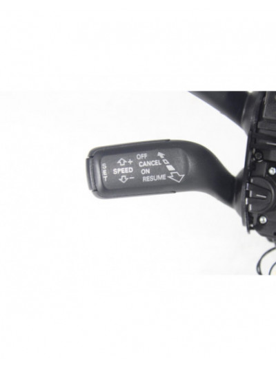 Mando multifunción AUDI A4 B8 Avant 2.0 TDI 2010
