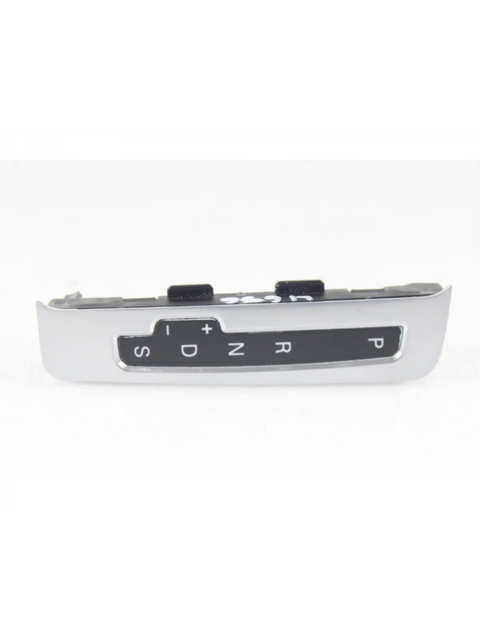 Selector de cambios AUDI A4 B8 Avant 2.0 TDI Diesel 143CV 105KW 2010