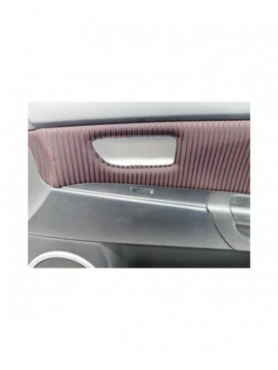 Recambio de guarnecido puerta delantera derecha para mazda 3 lim. (bl) 1.6 cd diesel cat referencia OEM IAM