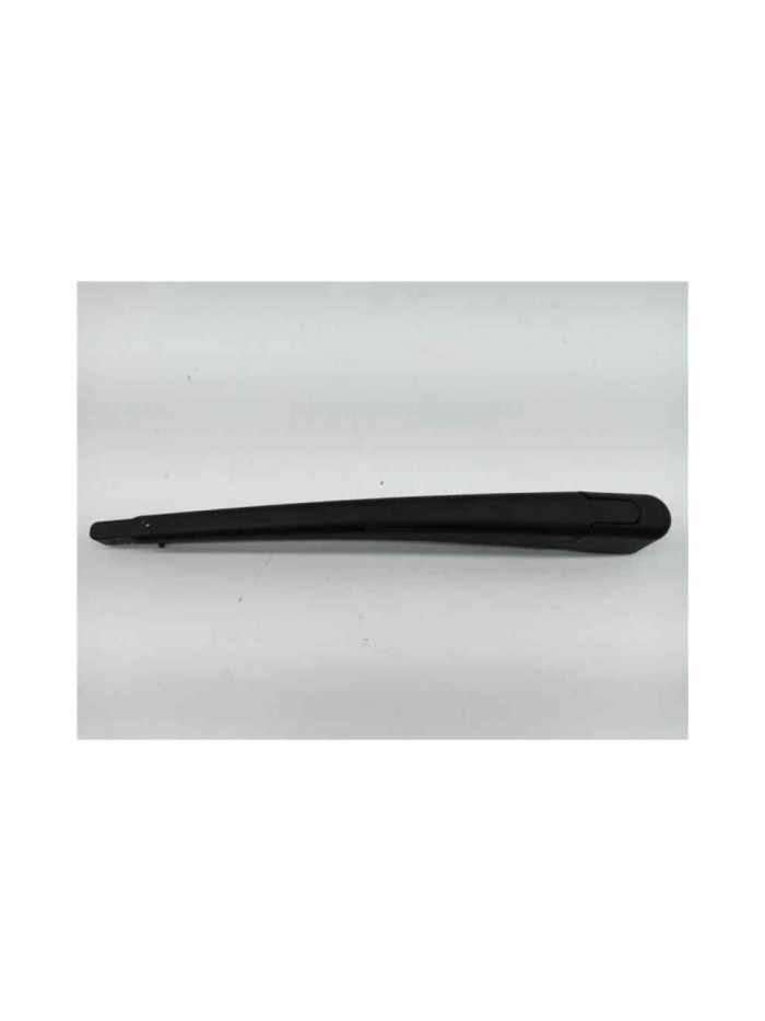 Brazo limpia trasero MAZDA 3 LIM. 1.6 CD Diesel CAT 2006