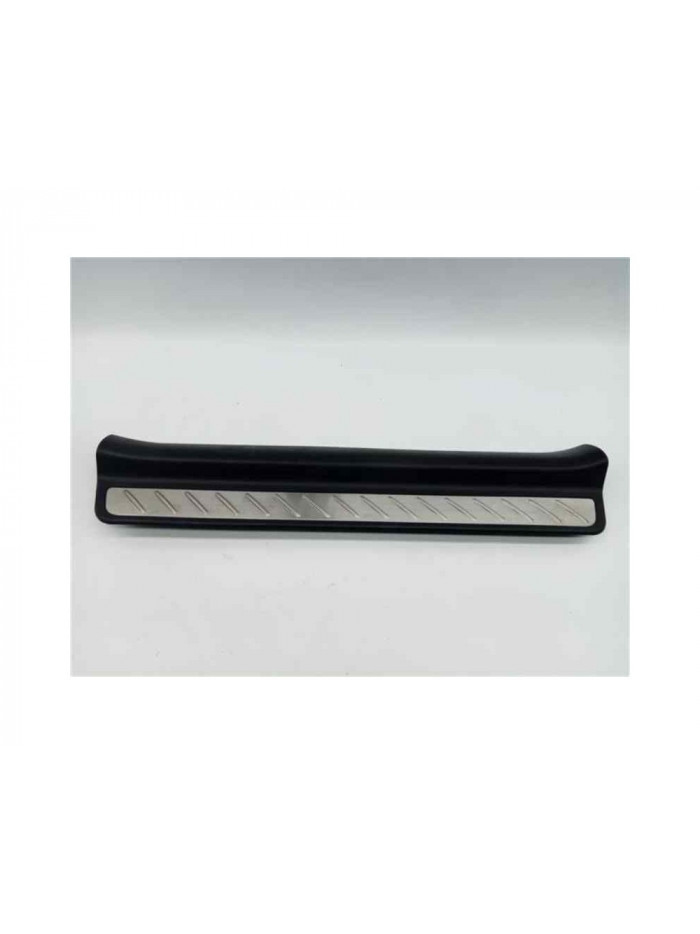 Recambio de rodapie marco de puerta para mazda 3 lim. (bl) 1.6 cd diesel cat referencia OEM IAM