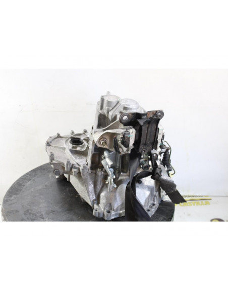 Caja cambios MAZDA 2 LIM. Luxury Gasolina 116CV 85KW 2018