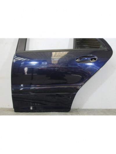 Puerta trasera izquierda MERCEDES-BENZ CLASE C C 220 CDI 2001